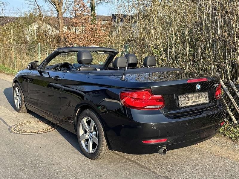 Gebraucht BMW 218 136 PS (100 kW) 2017 Schwarz Cabrio