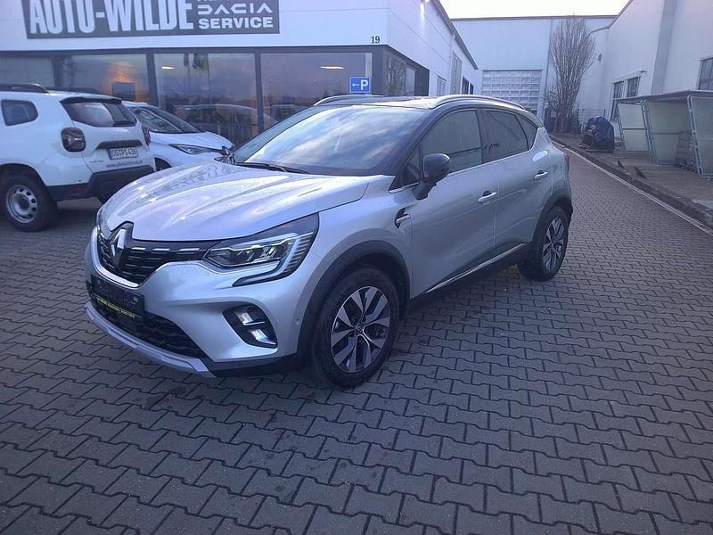 Gebraucht Renault Captur Intens 131 PS (96 kW) 2020 Grey kqa + black gne SUV