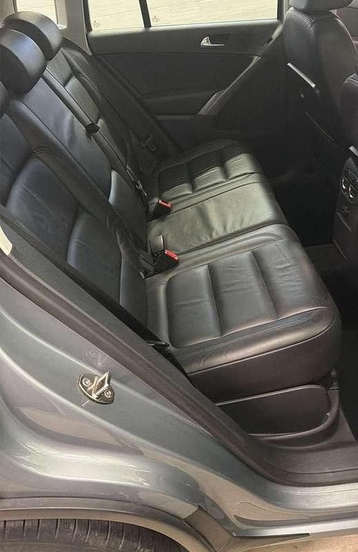Gebraucht VW Tiguan 140 PS (102 kW) 2007 Mountain grey metallic SUV