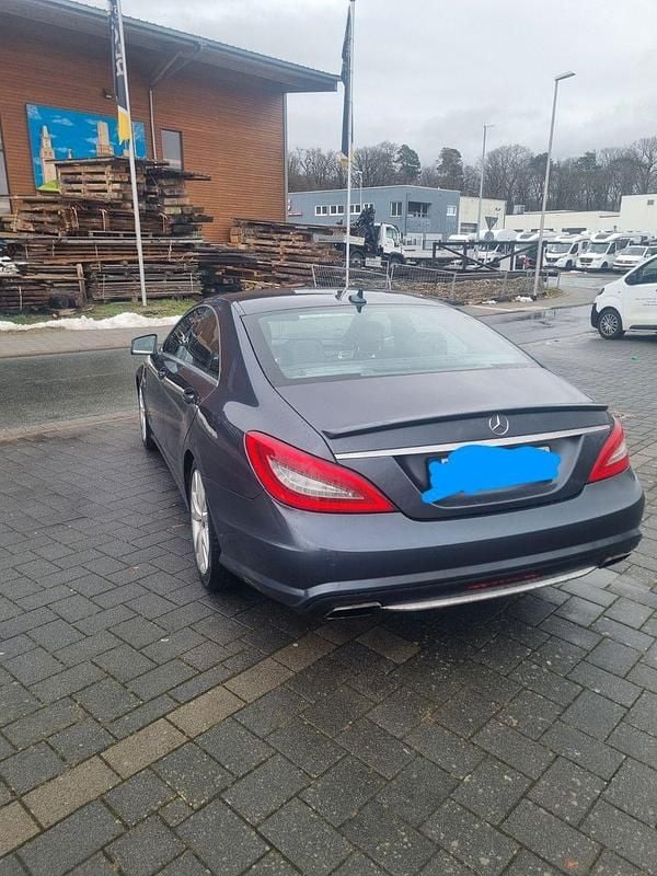 Gebraucht Mercedes CLS350 265 PS (194 kW) 2011 Grau Coupé