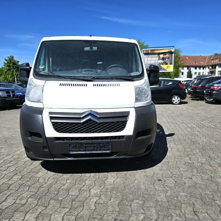 Weiß Gebraucht 2011 Citroën Jumper Van / Kleinbus | 3.450 € (Superpreis) - Bild 1/4