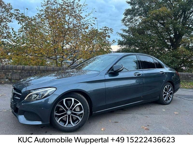 Tenoritgrau Gebraucht 2015 Mercedes C350e Avantgarde Limousine | 13.900 € (Fairer Preis) - Bild 1/4