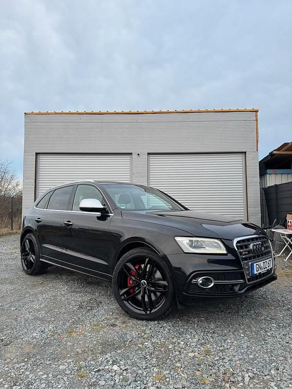 Schwarz Gebraucht 2017 Audi SQ5 Competition SUV | 20.900 € (Fairer Preis) - Bild 1/4
