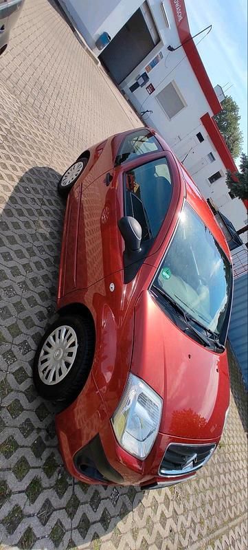 Rot Gebraucht 2009 Citroën C2 Kleinwagen | 1.400 € (Fairer Preis) - Bild 1/4