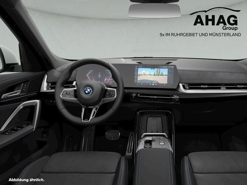 Gebraucht BMW iX1 Performance 150 kW (204 PS) 2025 Weiß SUV