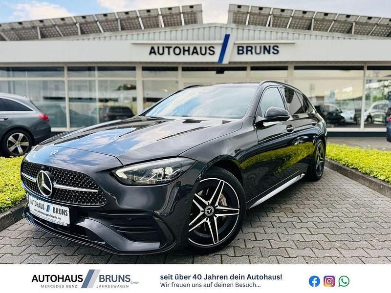 Grafitgrau metalliclack Gebraucht 2024 Mercedes C220 AMG Kombi | 45.985 € (Teuer) - Bild 1/4