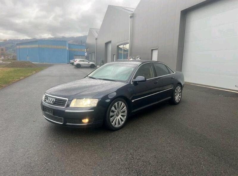 Blau Gebraucht 2004 Audi A8 Limousine | 2.599 € (Superpreis) - Bild 1/4
