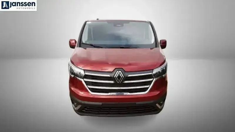 Neu Renault Trafic Komfort 2026 Rot Van / Kleinbus
