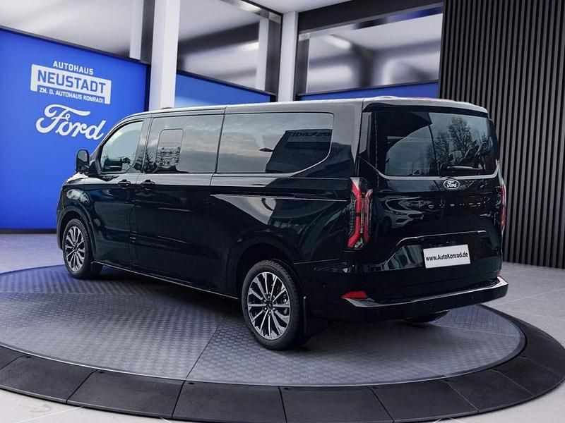 Neu Ford Tourneo Titanium X 170 PS (125 kW) 2025 Agate black metallic Van / Kleinbus