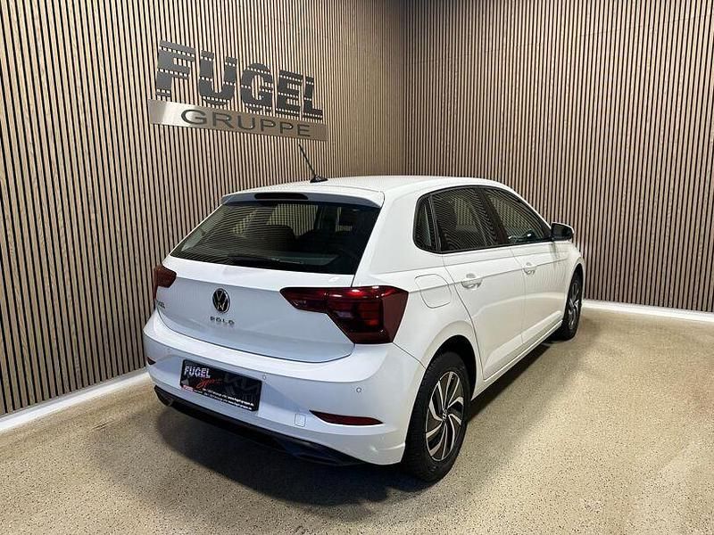 Gebraucht VW Polo Life 110 PS (80 kW) 2022 Pure white Limousine