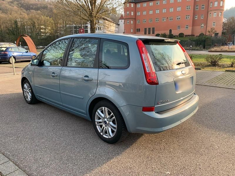 Używany Ford Focus 145 KM (106 kW) 2008 Niebieski Minivan