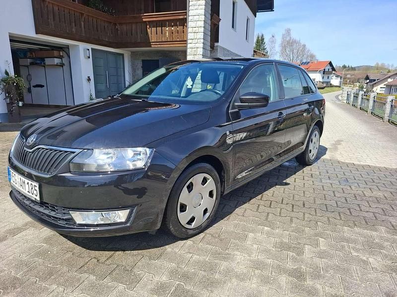 Gebraucht Skoda Rapid 122 PS (89 kW) 2014 Schwarz Limousine