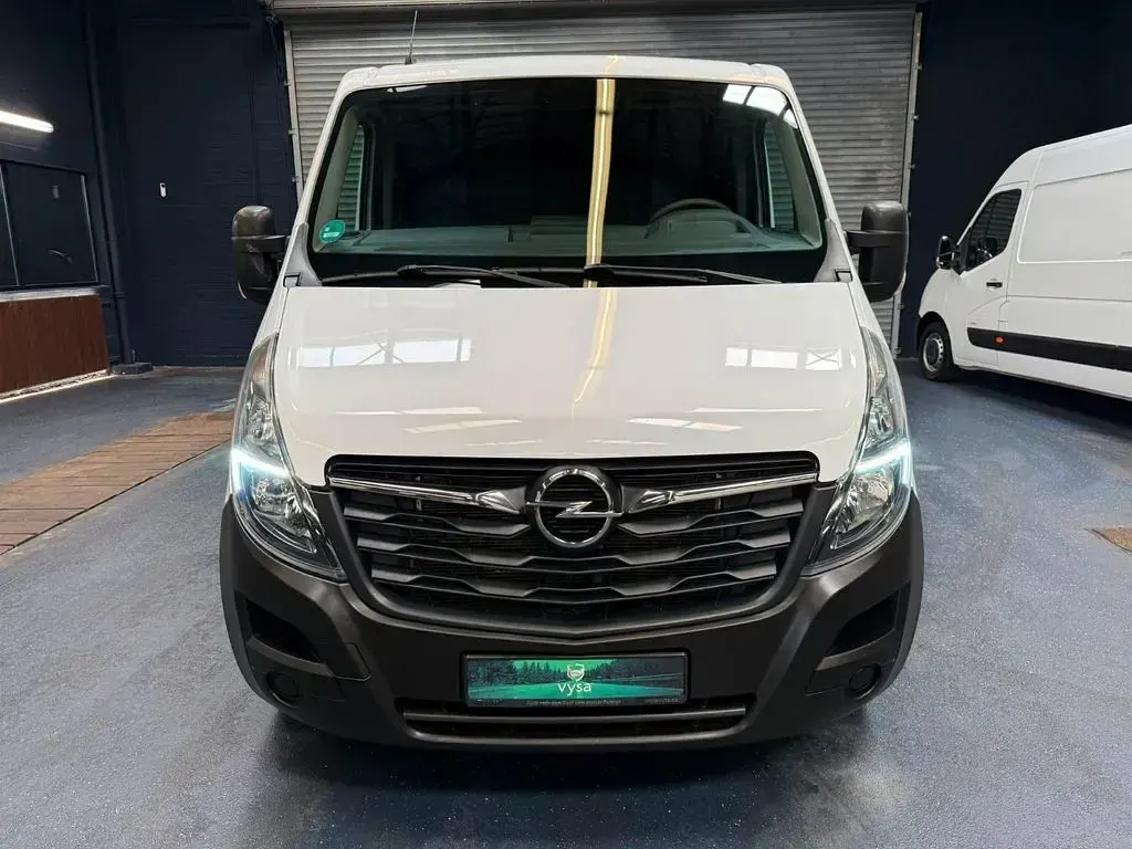Gebraucht Opel Movano 136 PS (100 kW) 2019 Weiß Van / Kleinbus