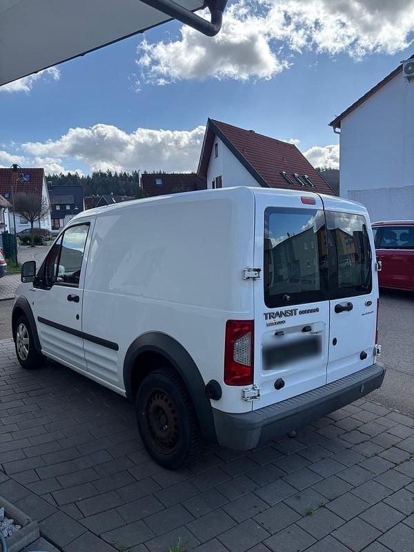 Gebraucht Ford Tourneo Connect 75 PS (55 kW) 2012 Weiß Van / Kleinbus
