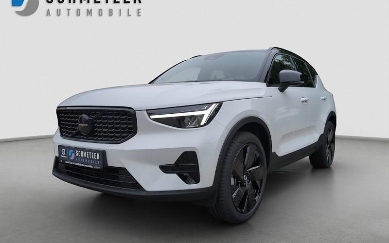 Gebraucht Volvo XC40 Plus 163 PS (119 kW) 2025 Weiß SUV