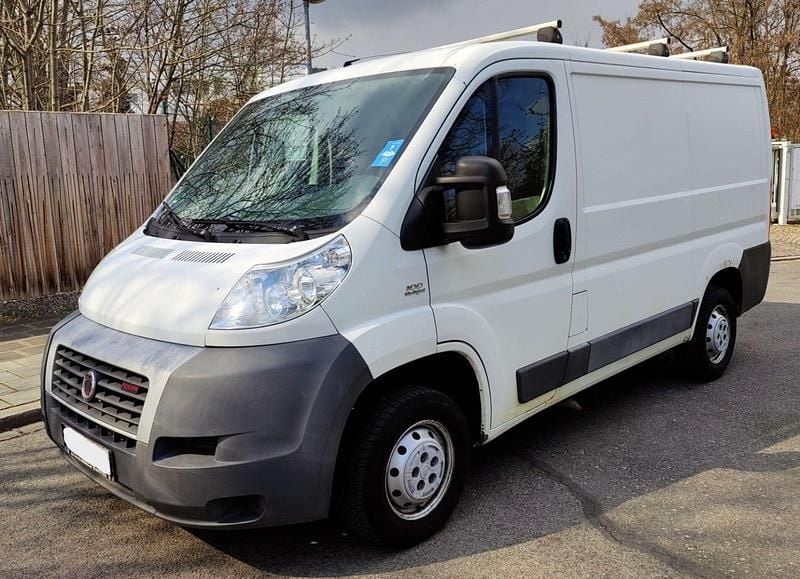 Weiß Gebraucht 2011 Fiat Ducato Van | 3.800 € (Superpreis) - Bild 1/4