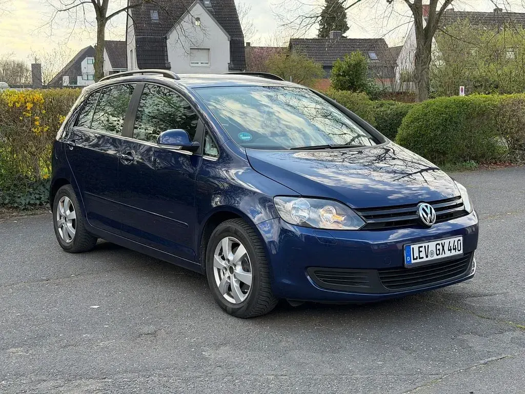 Używany VW Golf 80 KM (58 kW) 2009 Niebieski Minivan