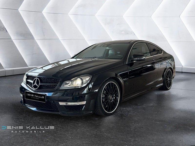 Schwarz Gebraucht 2011 Mercedes C63 AMG AMG Coupé | 33.900 € (Etwas zu teuer) - Bild 1/3
