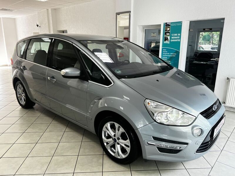 Silber Gebraucht 2014 Ford S-MAX Titanium Van / Kleinbus | 6.999 € (Guter Preis) - Bild 1/4
