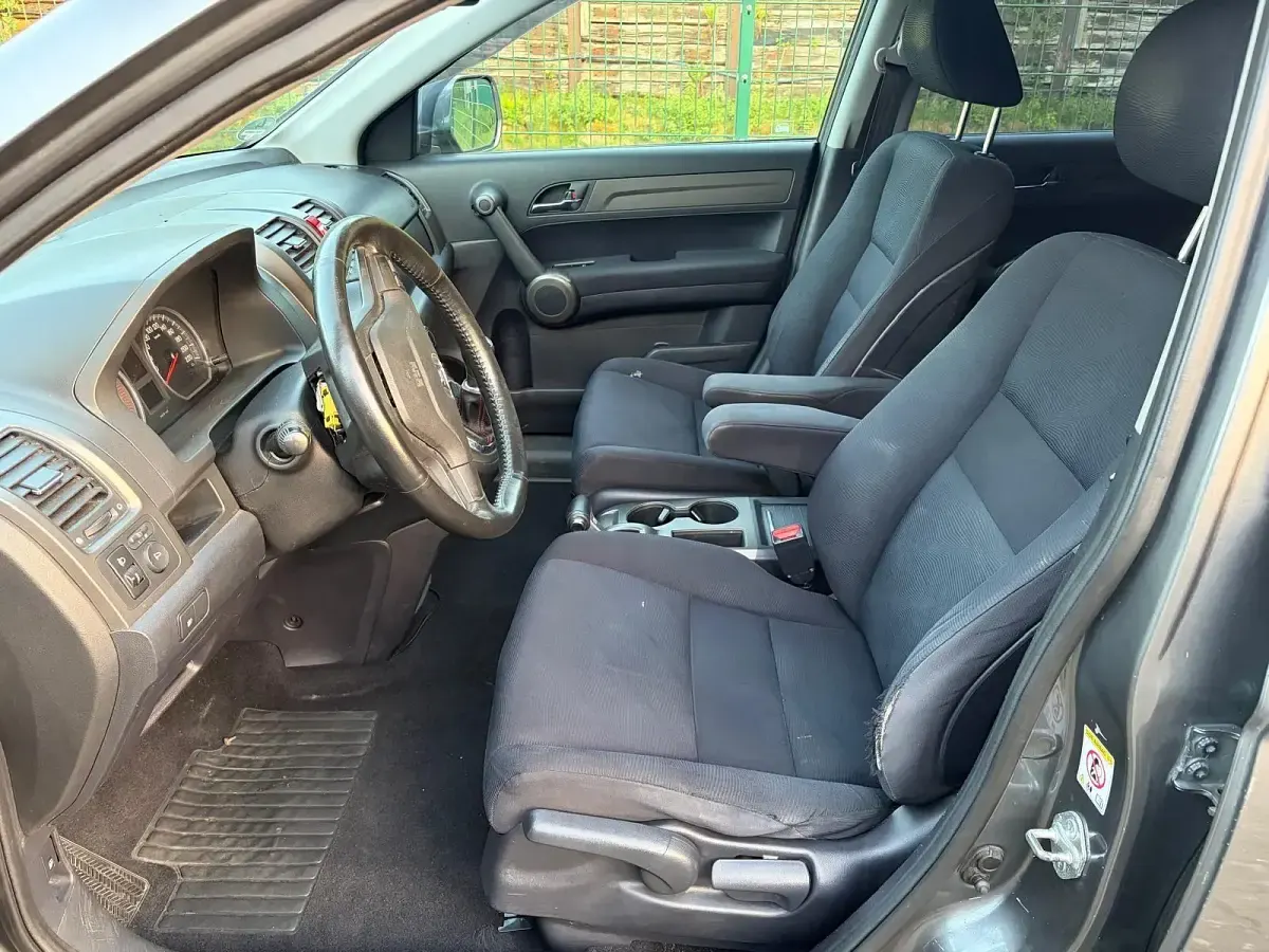 Gebraucht Honda CR-V 150 PS (110 kW) 2011 Grau SUV