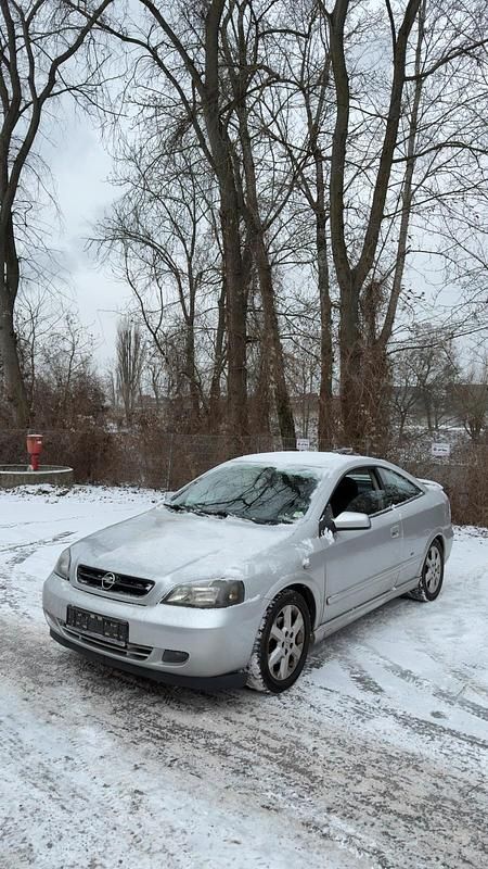 Silber Gebraucht 2000 Opel Astra Coupé | 1.999 € (Fairer Preis) - Bild 1/4