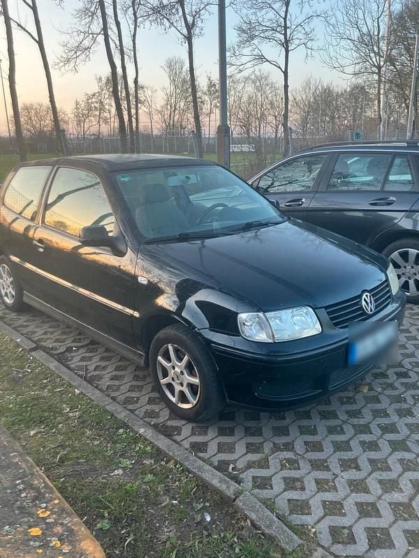 Gebraucht VW Polo 60 PS (44 kW) 2000 Schwarz Kleinwagen