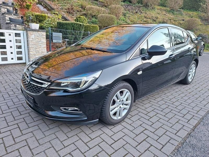Gebraucht Opel Astra Dynamic 200 PS (147 kW) 2016 Schwarz Limousine