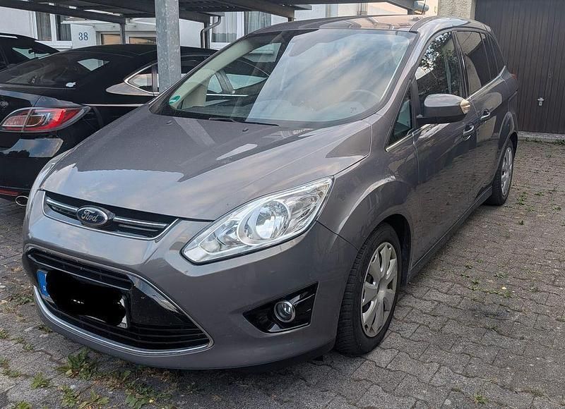 Braun Gebraucht 2014 Ford Grand C-Max SYNC Edition Van / Kleinbus | 4.800 € (Guter Preis) - Bild 1/4