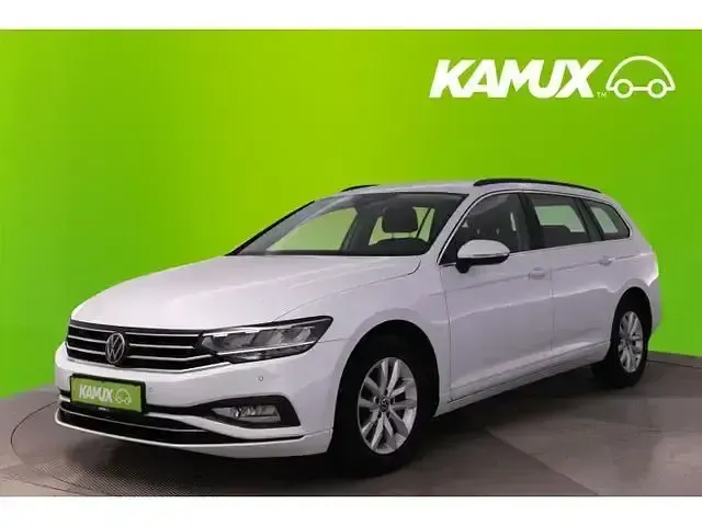 Gebraucht VW Passat Business 150 PS (110 kW) 2023 Gletscherweiss Kombi