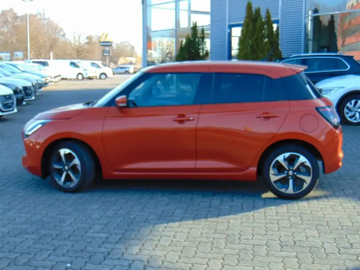 Gebraucht Suzuki Swift Comfort+ 83 PS (61 kW) 2025 Orange Kleinwagen