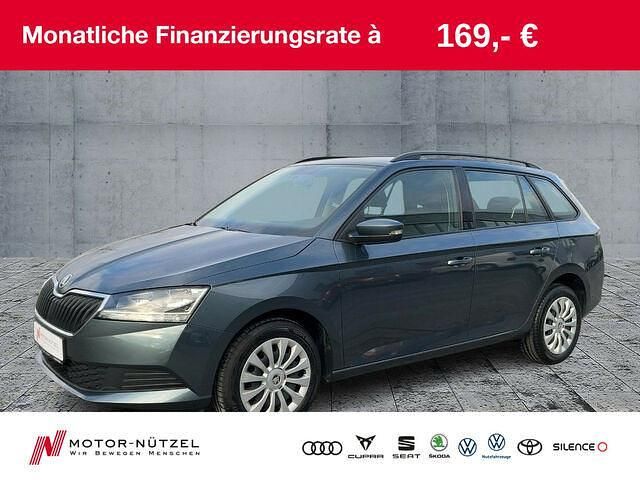 Grau Gebraucht 2020 Skoda Fabia Cool Plus Kleinwagen | 13.360 € (Fairer Preis) - Bild 1/2