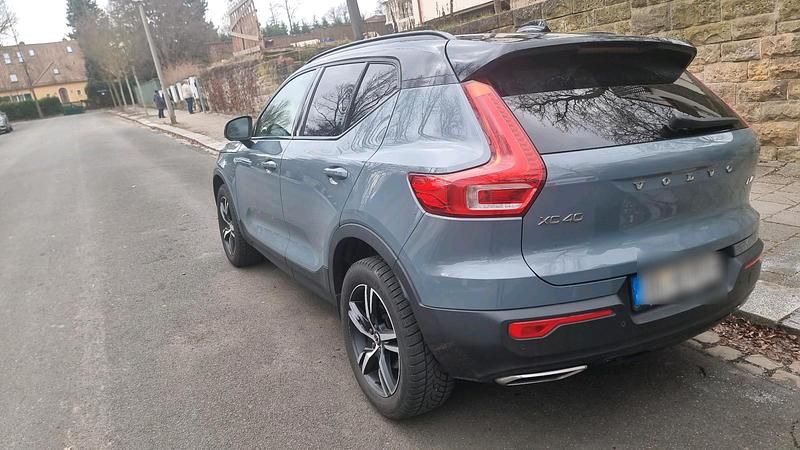 Gebraucht Volvo XC40 R-Design 190 PS (139 kW) 2020 Andere farben SUV