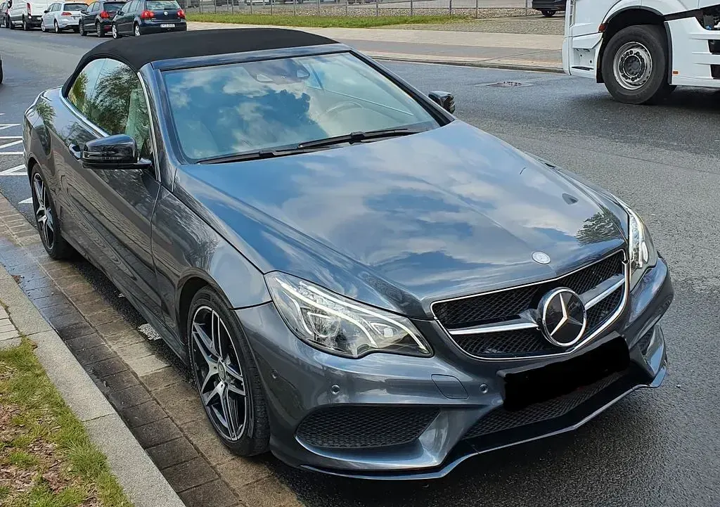 Gebraucht Mercedes E320 Sport Edition 272 PS (200 kW) 2015 Grau Cabrio