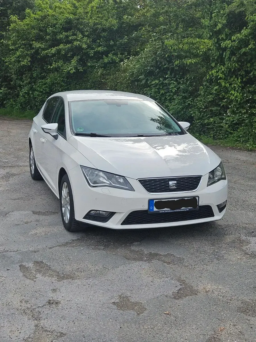 Gebraucht Seat Leon Style 110 PS (80 kW) 2016 Weiß Kleinwagen