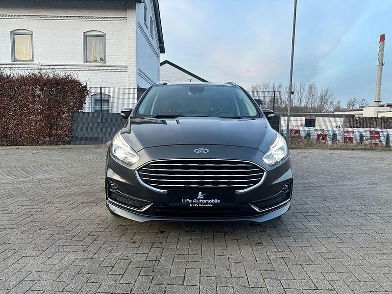 Gebraucht Ford Galaxy Titanium 190 PS (139 kW) 2022 Grau Van / Kleinbus