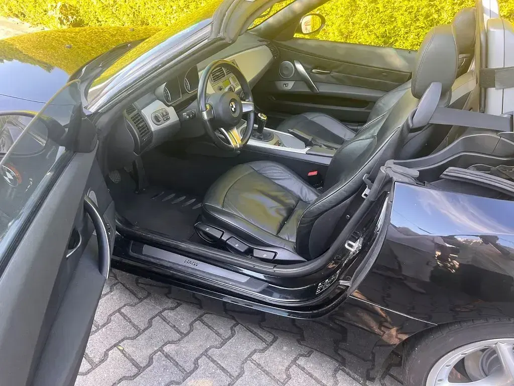 Gebraucht BMW Z4 Performance 231 PS (169 kW) 2003 Schwarz Cabrio