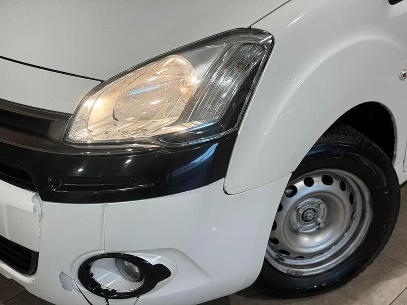 Gebraucht Citroën Berlingo 92 PS (67 kW) 2013 Weiß Van / Kleinbus