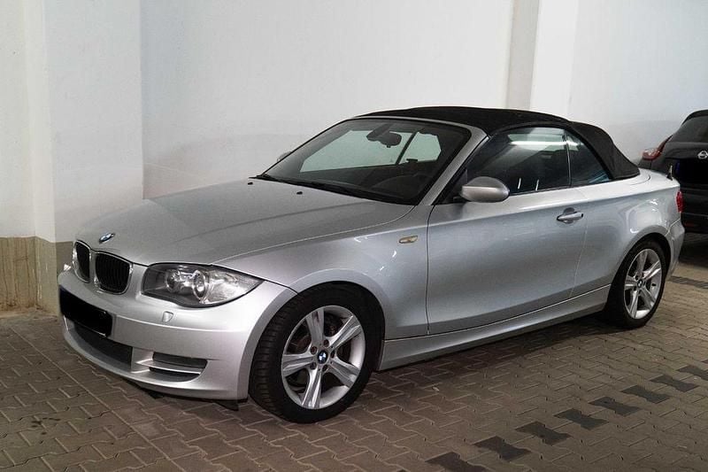 Silber Gebraucht 2008 BMW 120 Cabriolet Cabrio | 6.900 € (Guter Preis) - Bild 1/4