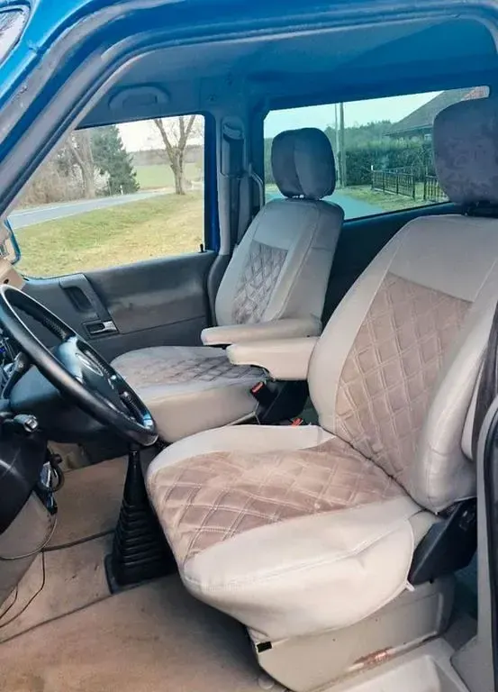Używany VW T4 102 KM (75 kW) 2000 Niebieski Van
