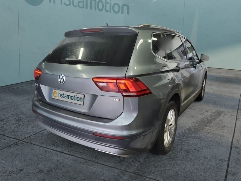 Grau Gebraucht 2019 VW Tiguan Allspace Comfortline SUV | 22.700 € (Fairer Preis) - Bild 1/2