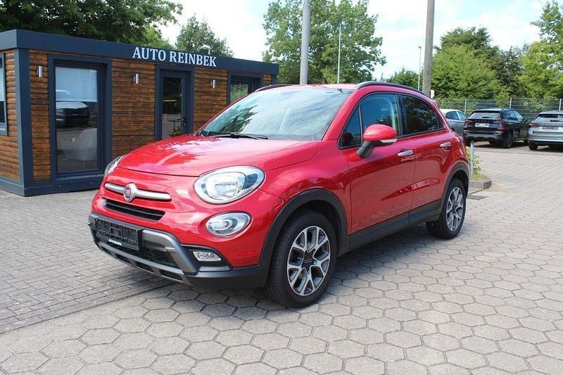 Rot Gebraucht 2015 Fiat 500X Cross SUV | 9.900 € (Fairer Preis) - Bild 1/4