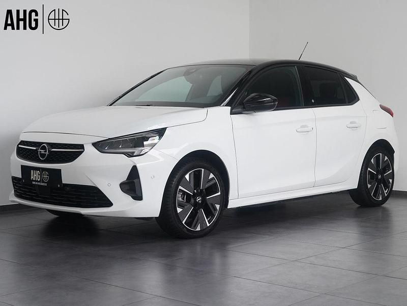 Weiß Gebraucht 2023 Opel Corsa-e GS Line Kleinwagen | 17.990 € (Fairer Preis) - Bild 1/4