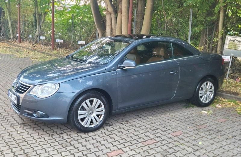 Grau Gebraucht 2008 VW Eos Cabrio | 3.200 € (Fairer Preis) - Bild 1/4
