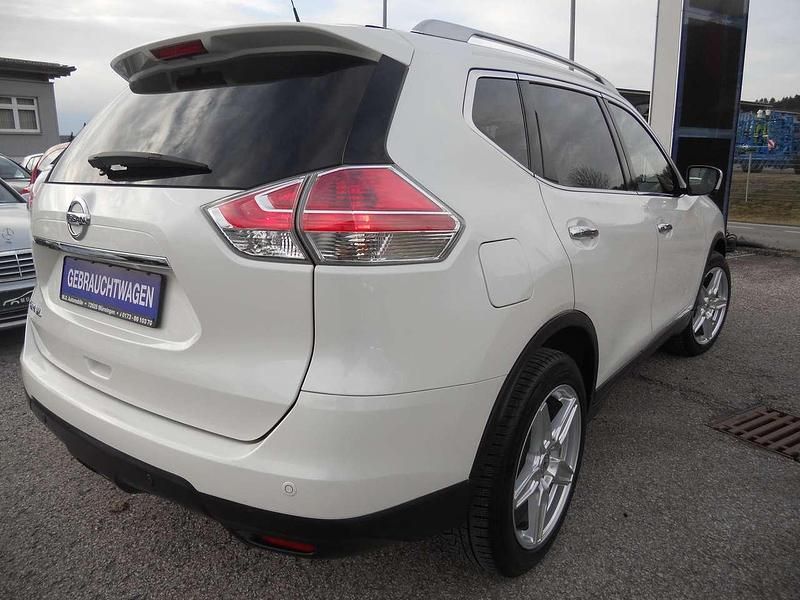 Gebraucht Nissan X-Trail 360º 131 PS (96 kW) 2016 Weiß SUV