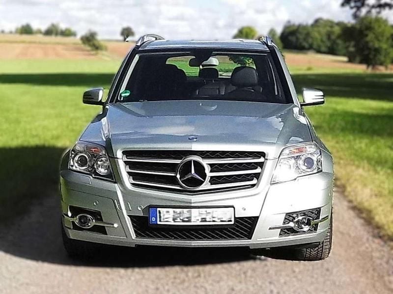 Grau Gebraucht 2009 Mercedes GLK220 SUV | 9.000 € (Superpreis) - Bild 1/4