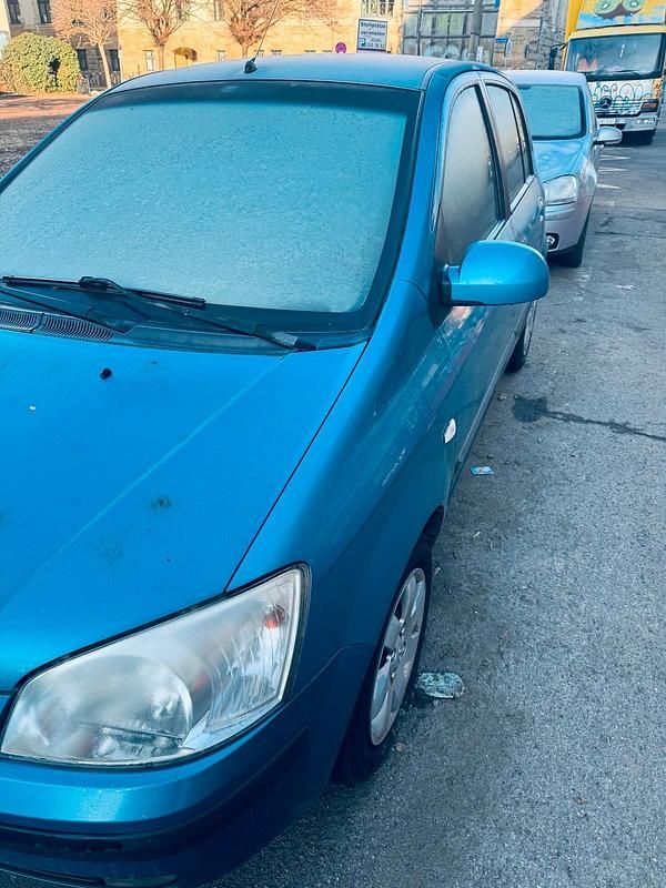 Second-hand Hyundai Getz 65 CP (47 kW) 2003 Albastru Hatchback