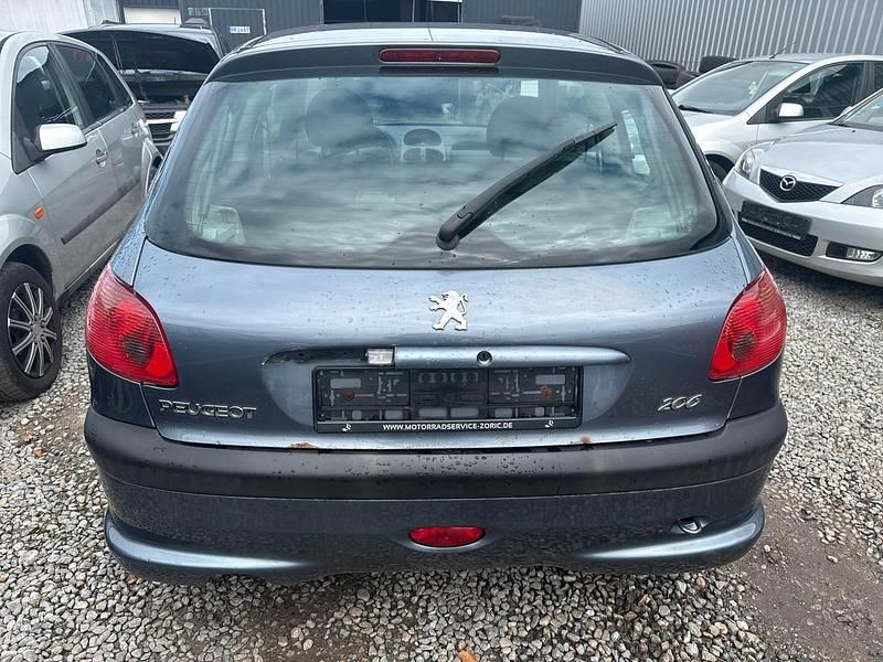 Gebraucht Peugeot 206 75 PS (55 kW) 2007 Grau Kleinwagen