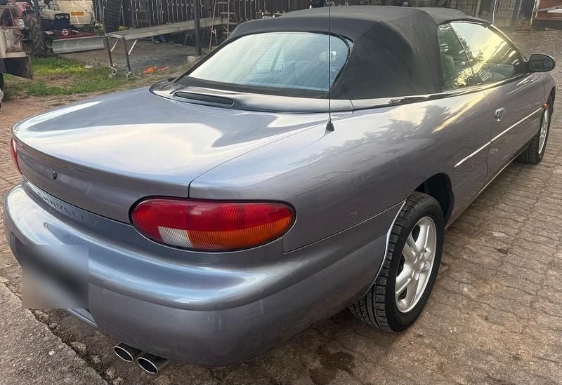 Gebraucht Chrysler Stratus 163 PS (119 kW) 1997 Grau Cabrio