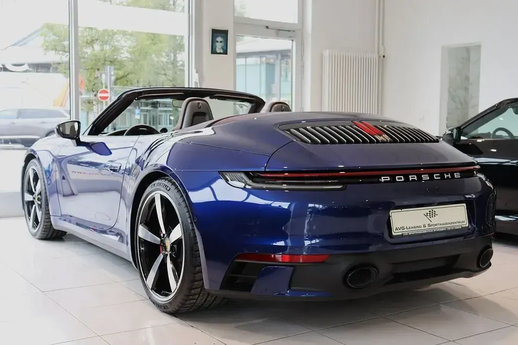 Gebraucht Porsche 911 Carrera 4S Cabriolet 450 PS (330 kW) 2024 Enzianblaumetallic Cabrio