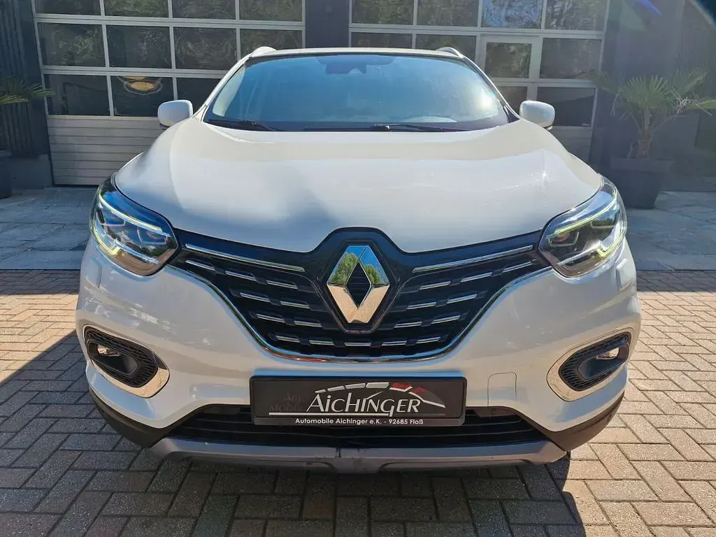 Gebraucht Renault Kadjar 140 PS (102 kW) 2021 Weiß SUV